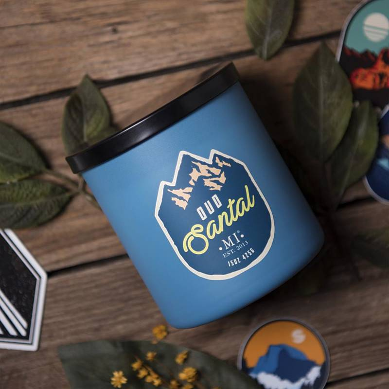 Soy scented candle for men Oud Santal Colonial Candle